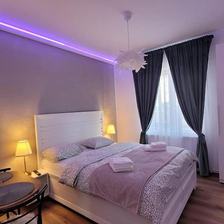 Clar Studio 1 Braşov Extérieur photo