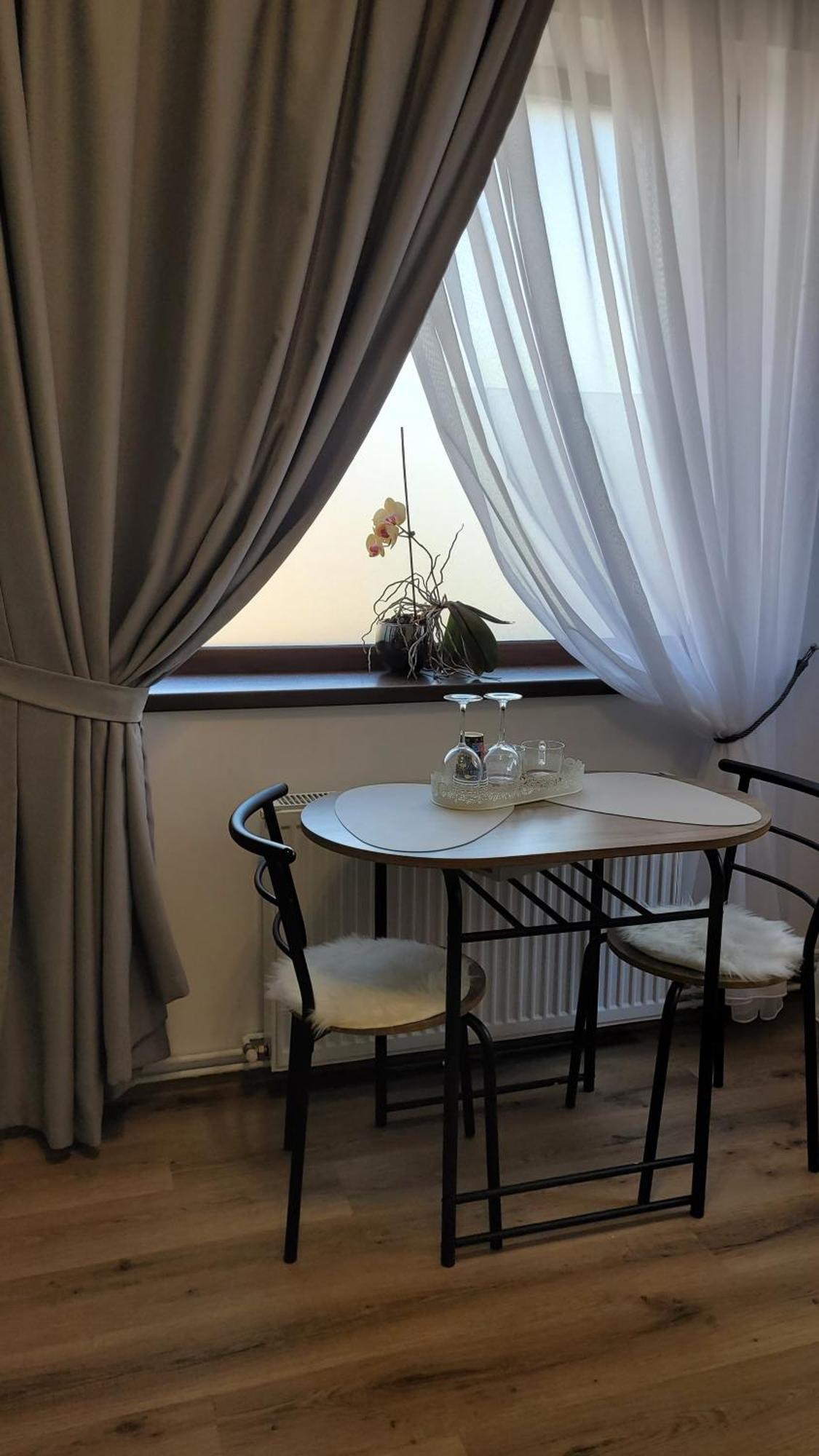 Clar Studio 1 Braşov Extérieur photo