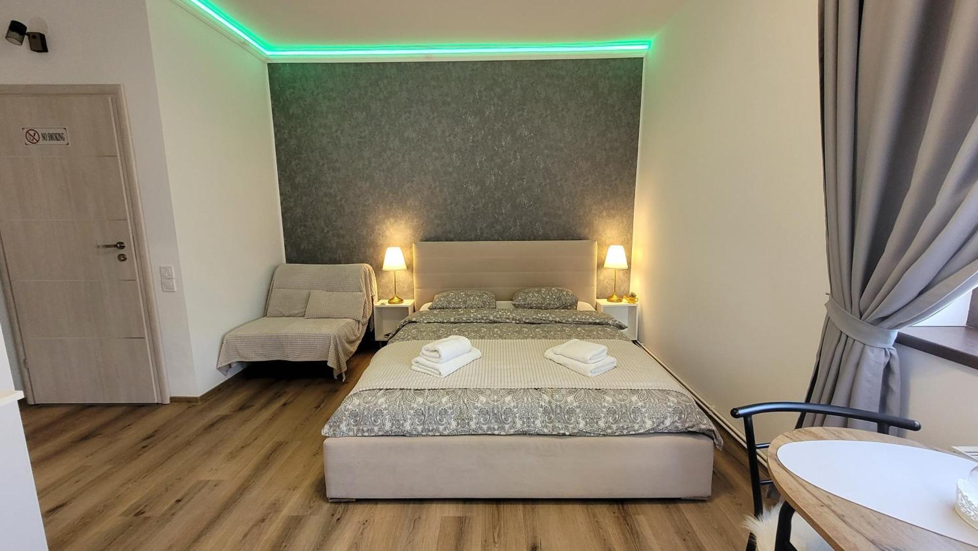 Clar Studio 1 Braşov Extérieur photo